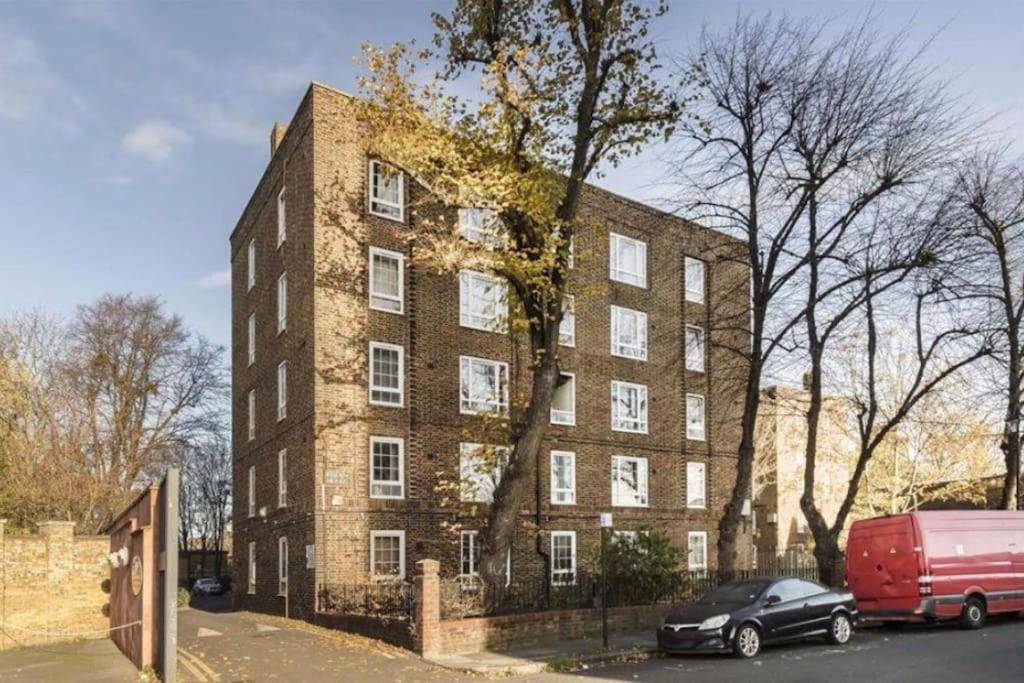 Spacious 2 Bedroom Flat In Central London Eksteriør billede